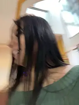 Snapshot of SaritaHot_69 chatting on 02/22/25, 03:47 SaritaHot 69 online show from 02/22/25, 03:47