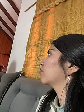 Snapshot of SaritaHot_69 chatting on 03/18/25, 03:31 SaritaHot 69 online show from 03/18/25, 03:31