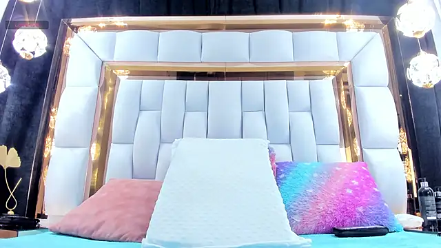 RileySweett online show from 09/18/25, 11:45