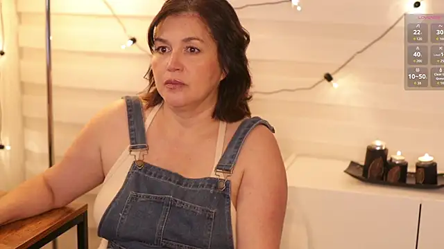 Snapshot of Sabri_vm chatting on 11/12/25, 04:02 Sabri vm online show from 11/12/25, 04:02