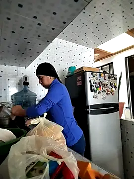 Snapshot of Mariam_Gomezxxx chatting on 11/10/25, 02:38 Mariam Gomezxxx online show from 11/10/25, 02:38