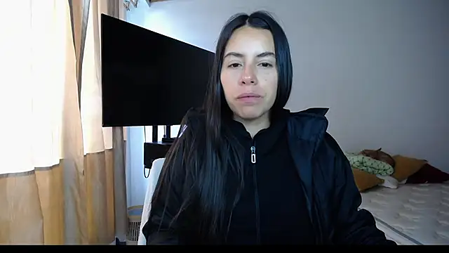 Snapshot of Mariam_Gomezxxx chatting on 11/20/25, 12:38 Mariam Gomezxxx online show from 11/20/25, 12:38