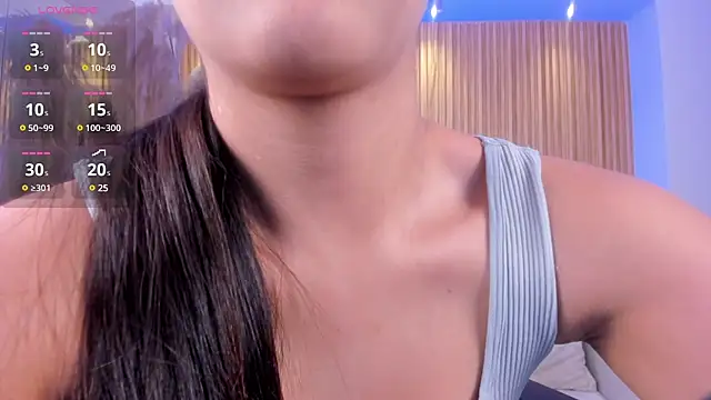 paulina sweett  online show from 12/19/24, 11:50