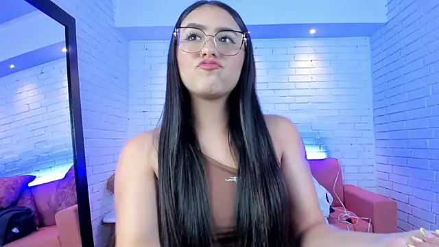 paulina sweett  online show from 10/02/25, 06:59