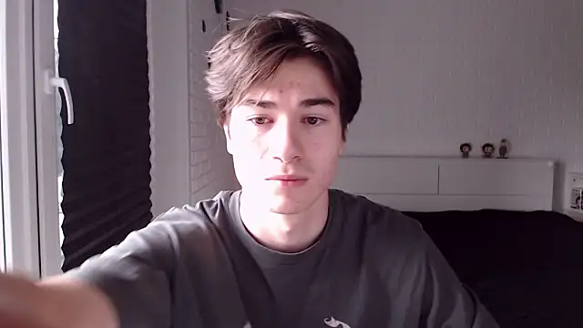 Snapshot of MarkusDean chatting on 09/13/25, 07:08 MarkusDean online show from 09/13/25, 07:08