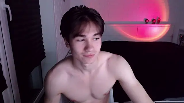 Snapshot of MarkusDean chatting on 09/15/25, 03:12 MarkusDean online show from 09/15/25, 03:12