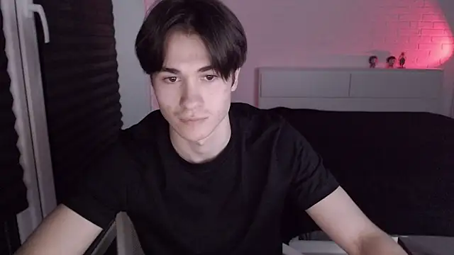 Snapshot of MarkusDean chatting on 09/17/25, 07:26 MarkusDean online show from 09/17/25, 07:26