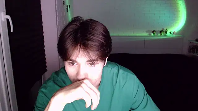 Snapshot of MarkusDean chatting on 09/21/25, 06:42 MarkusDean online show from 09/21/25, 06:42