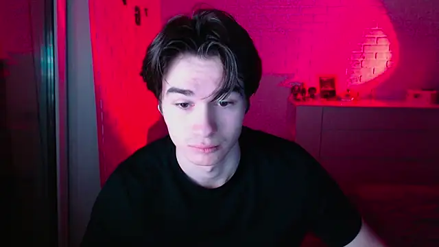 Snapshot of MarkusDean chatting on 03/18/26, 05:16 MarkusDean online show from 03/18/26, 05:16