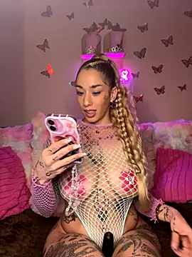 Chachou000 online show from 09/20/25, 08:10