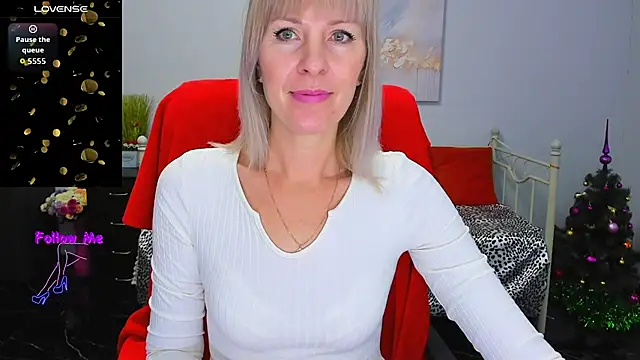 Snapshot of Anita_Tayson chatting on 12/21/25, 07:15 Anita Tayson online show from 12/21/25, 07:15