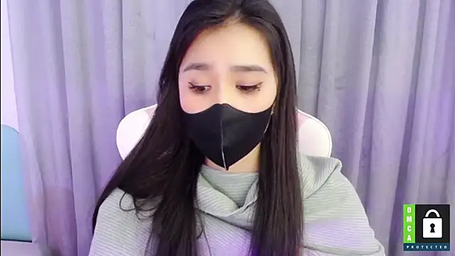 San   San online show from 12/19/24, 03:40