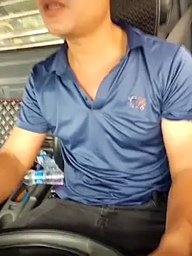 Vanilahirl online show from 10/15/25, 06:35