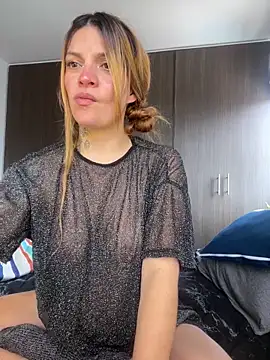 Val   online show from 09/16/25, 04:41