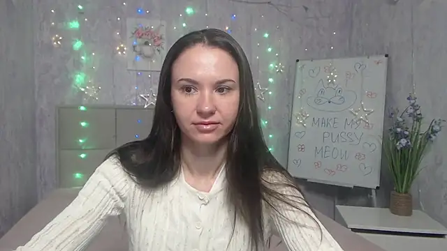 KaraCriegs online show from 09/30/25, 05:51