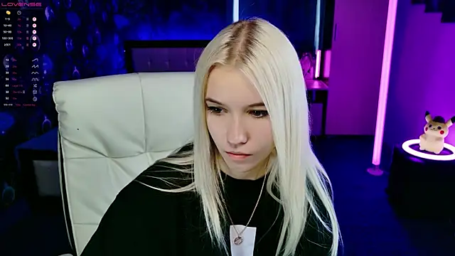 ShhhO O online show from 09/28/25, 10:31