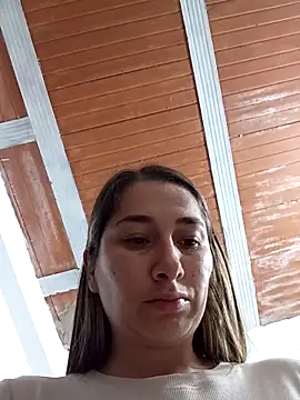 Snapshot of Iris_love18 chatting on 11/24/25, 05:12 Iris love18 online show from 11/24/25, 05:12