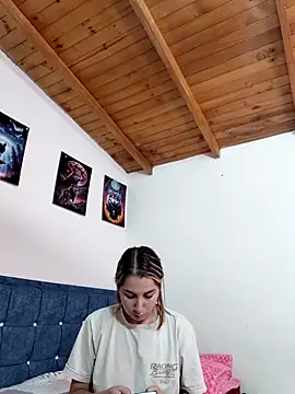 Iris love18 online show from 05/24/26, 02:33