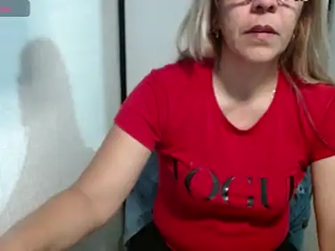 horny paty online show from 01/01/25, 02:09