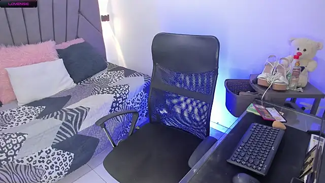 shannonbbw online show from 09/18/25, 12:51