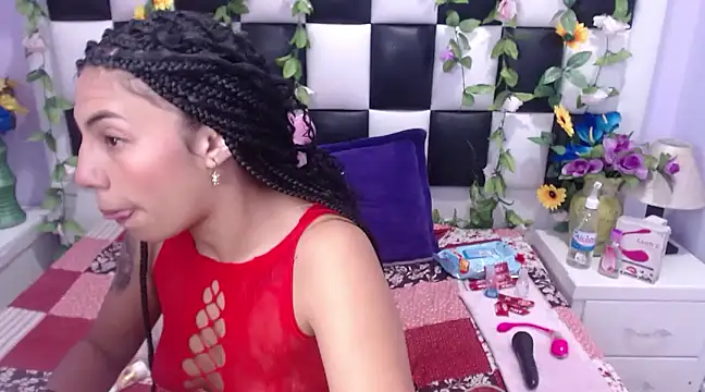 arianaa tompsoon online show from 12/11/24, 02:09