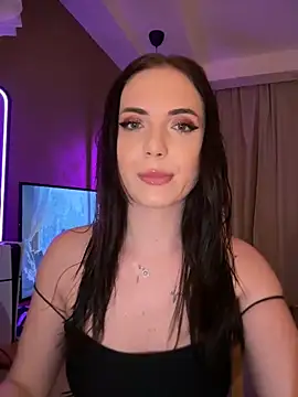 AvaGianna online show from 01/04/25, 05:16
