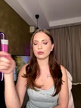 Snapshot of AvaGianna chatting on 10/26/25, 08:09 AvaGianna online show from 10/26/25, 08:09