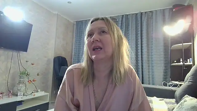 WindChristy online show from 03/13/26, 09:43
