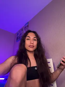 Snapshot of DanArant chatting on 11/11/25, 10:32 DanArant online show from 11/11/25, 10:32