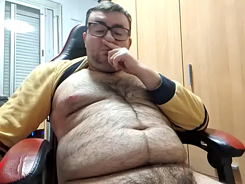 Javier bear online show from 12/06/24, 10:08