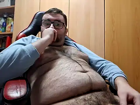 Javier bear online show from 12/11/24, 10:49
