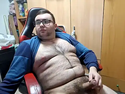Javier bear online show from 01/15/25, 09:51
