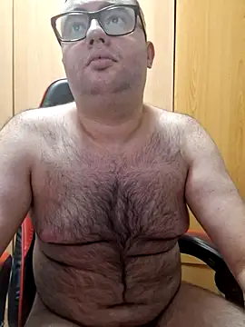 Javier bear online show from 10/19/25, 09:37