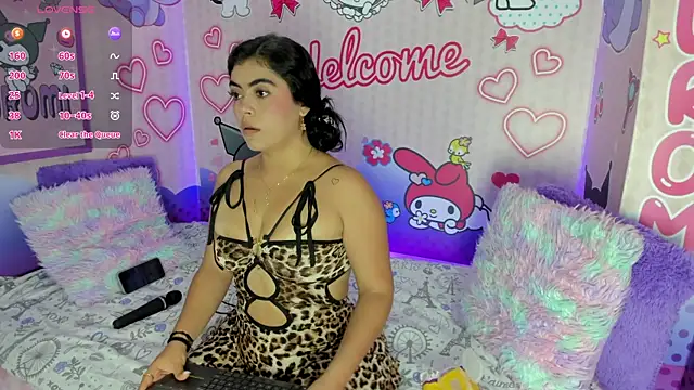 Snapshot of valery__sexy chatting on 08/05/26, 11:39 valery sexy online show from 08/05/26, 11:39