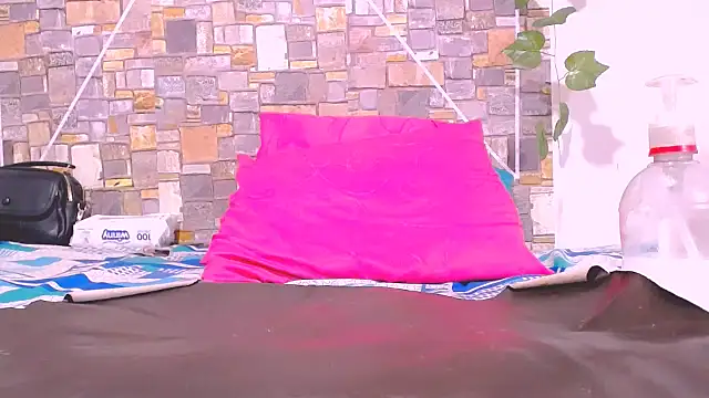 MaidenGame online show from 04/24/26, 04:09
