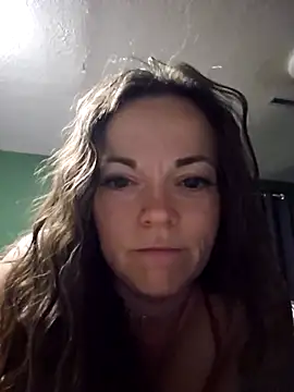 Glitt3rqueen341 online show from 09/12/25, 05:51