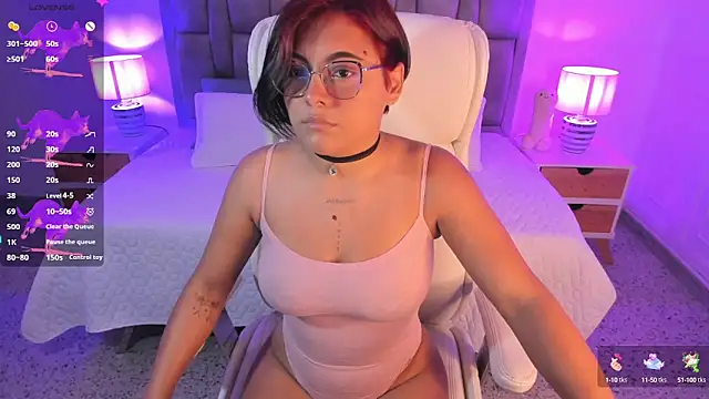 MonieLodge online show from 03/19/25, 05:30