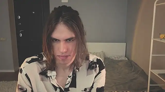 mollymila online show from 05/05/26, 12:13