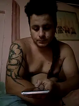 TusOjitosClaros69 online show from 02/08/25, 06:01