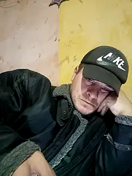 TusOjitosClaros69 online show from 09/12/25, 03:06