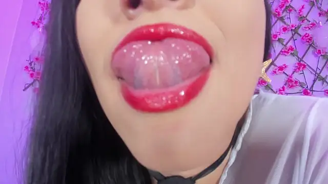 victoria cooper3 online show from 01/14/25, 05:23