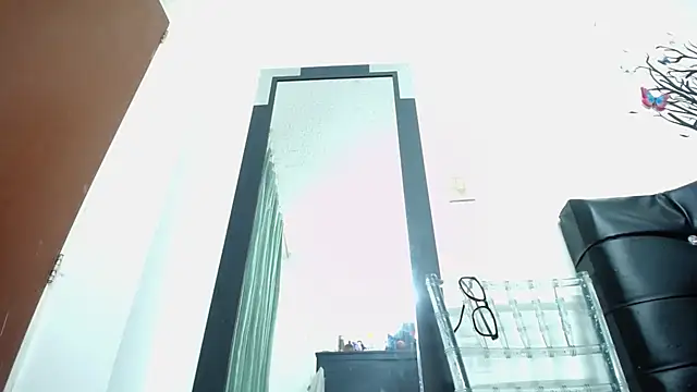 Snapshot of candyladyboy chatting on 02/08/25, 09:57 candyladyboy online show from 02/08/25, 09:57