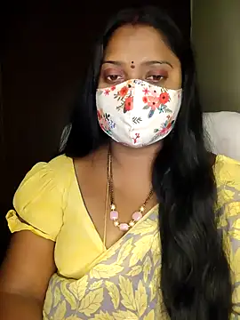 Snapshot of vani-09 chatting on 12/18/24, 05:00 vani-09 online show from 12/18/24, 05:00