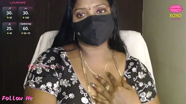 Snapshot of vani-09 chatting on 12/24/24, 01:50 vani-09 online show from 12/24/24, 01:50