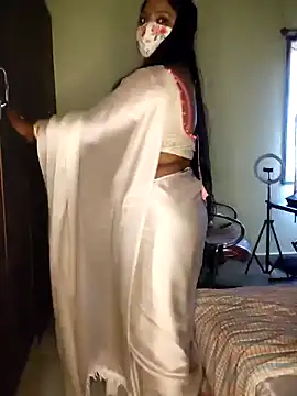 Snapshot of vani-09 chatting on 12/27/24, 07:29 vani-09 online show from 12/27/24, 07:29