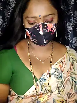 Snapshot of vani-09 chatting on 01/13/25, 04:19 vani-09 online show from 01/13/25, 04:19