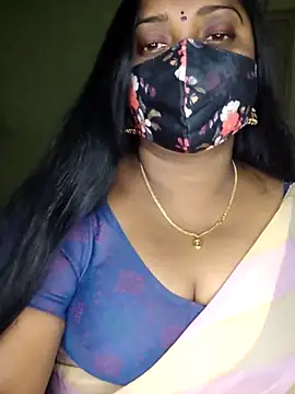 Snapshot of vani-09 chatting on 12/05/25, 04:36 vani-09 online show from 12/05/25, 04:36