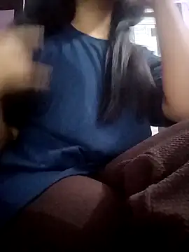 Snapshot of Harpreet_49 chatting on 12/15/24, 06:18 Harpreet 49 online show from 12/15/24, 06:18