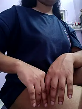 Snapshot of Harpreet_49 chatting on 10/01/25, 06:08 Harpreet 49 online show from 10/01/25, 06:08