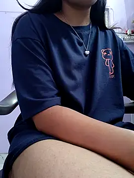 Snapshot of Harpreet_49 chatting on 10/11/25, 04:55 Harpreet 49 online show from 10/11/25, 04:55